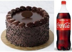 4-6 Kişilik Sade Çikolatalı Pasta 1 Litre Cola